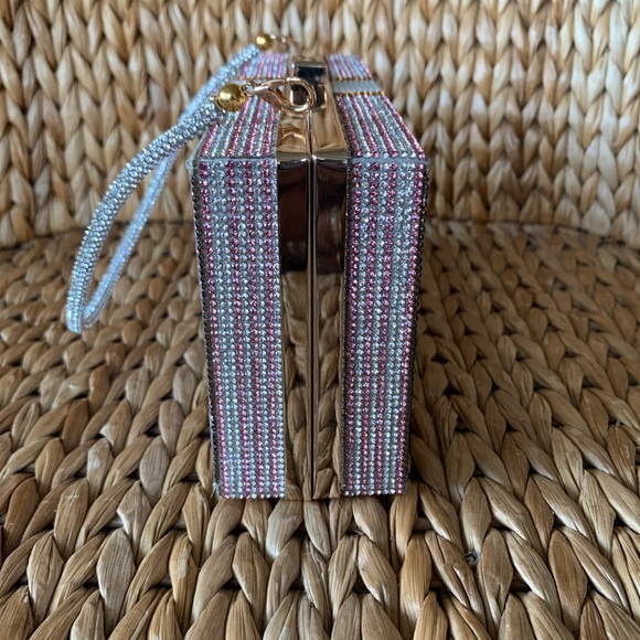 New Rhinestone Crystal Money Bag 💰 - Picture 12 of 14